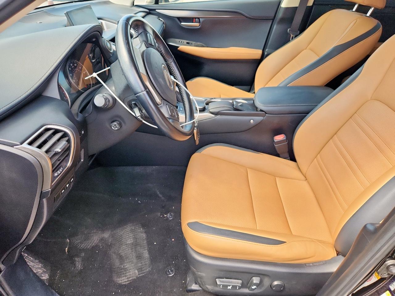 2017 Lexus Nx 200T Base - Фото 7