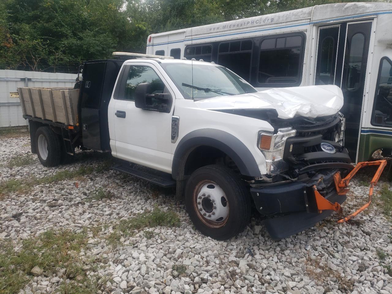 2021 Ford F550 Super Duty - Фото 4