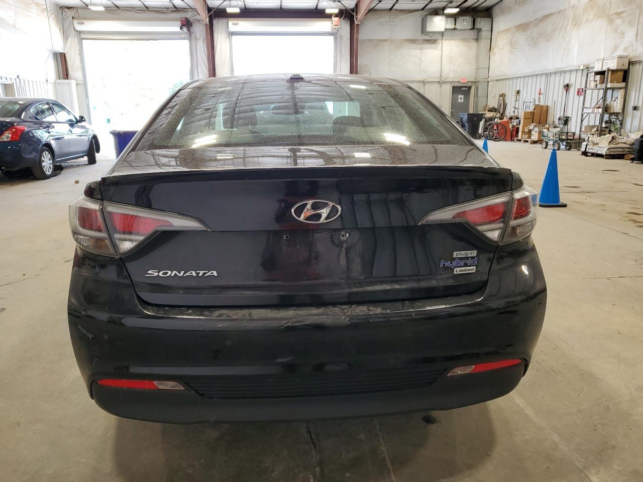 2017 Hyundai Sonata Plug-In Hybrid - Фото 6