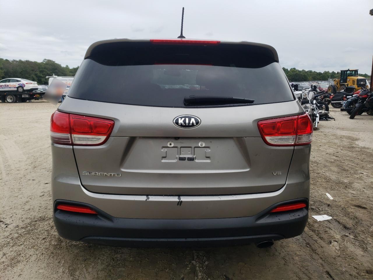 2017 Kia Sorento Lx - Фото 6