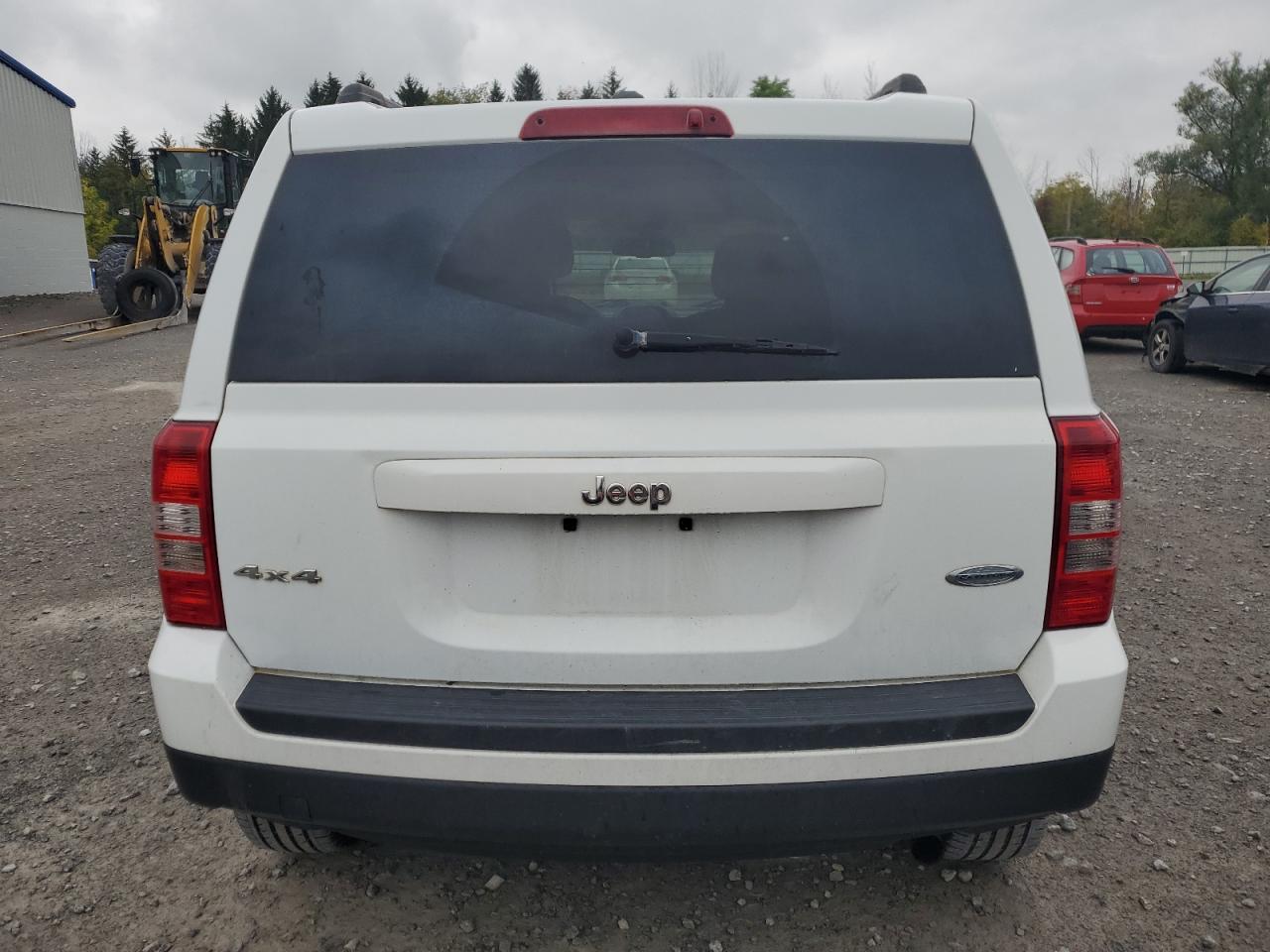 2016 Jeep Patriot Latitude - Image 6