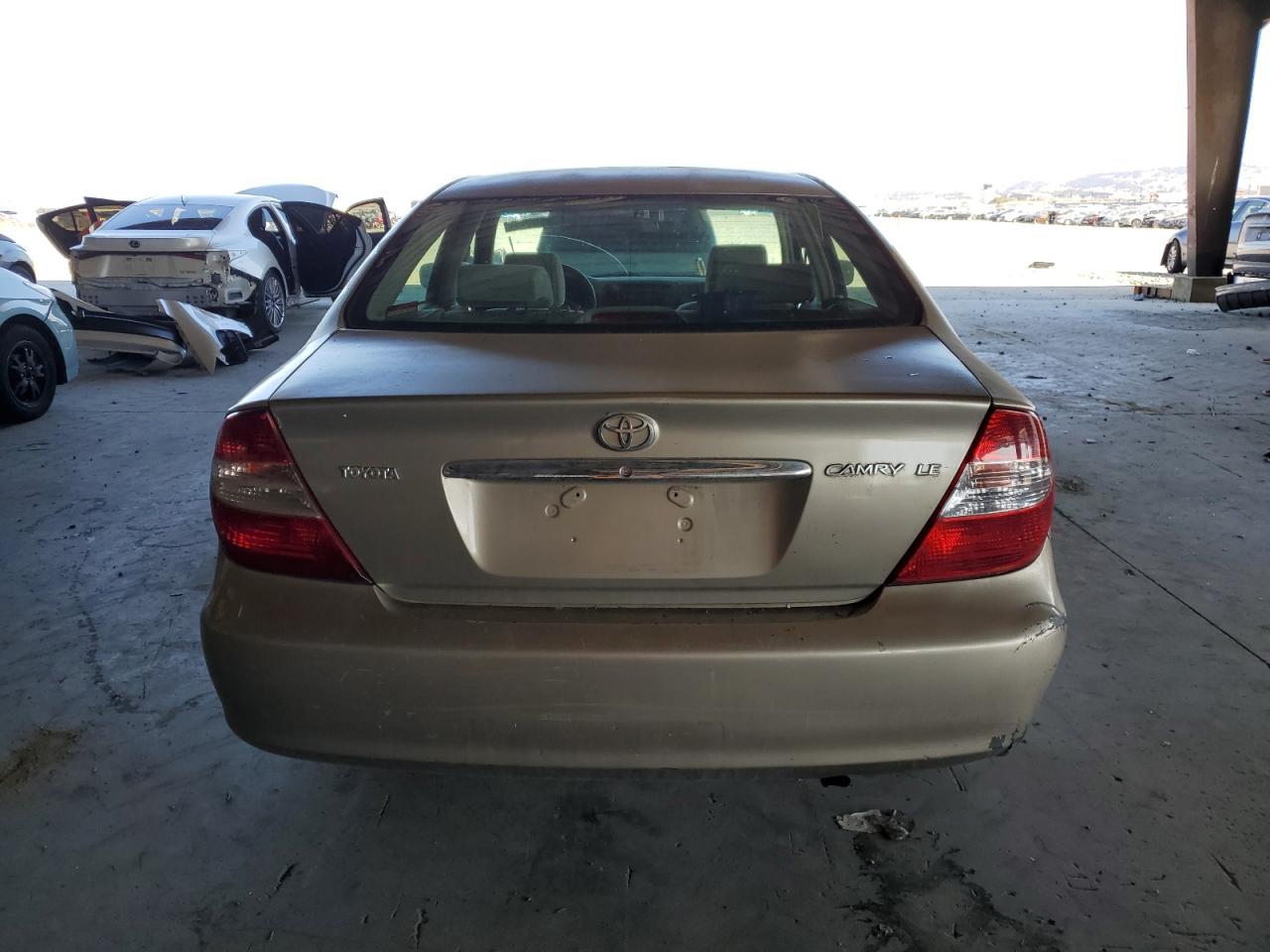 2002 Toyota Camry Le - Image 6