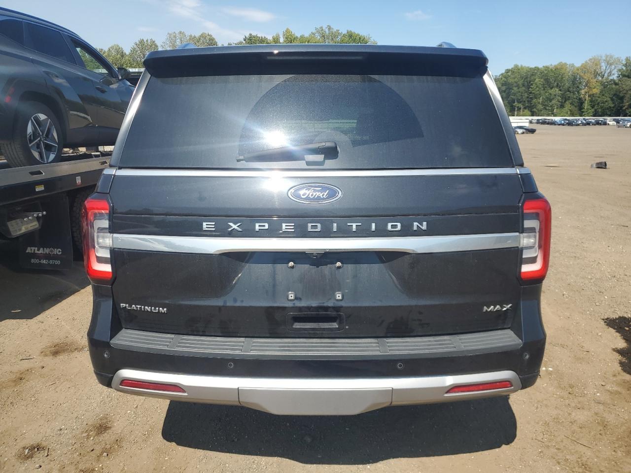 2022 Ford Expedition Max Platinum - Image 6