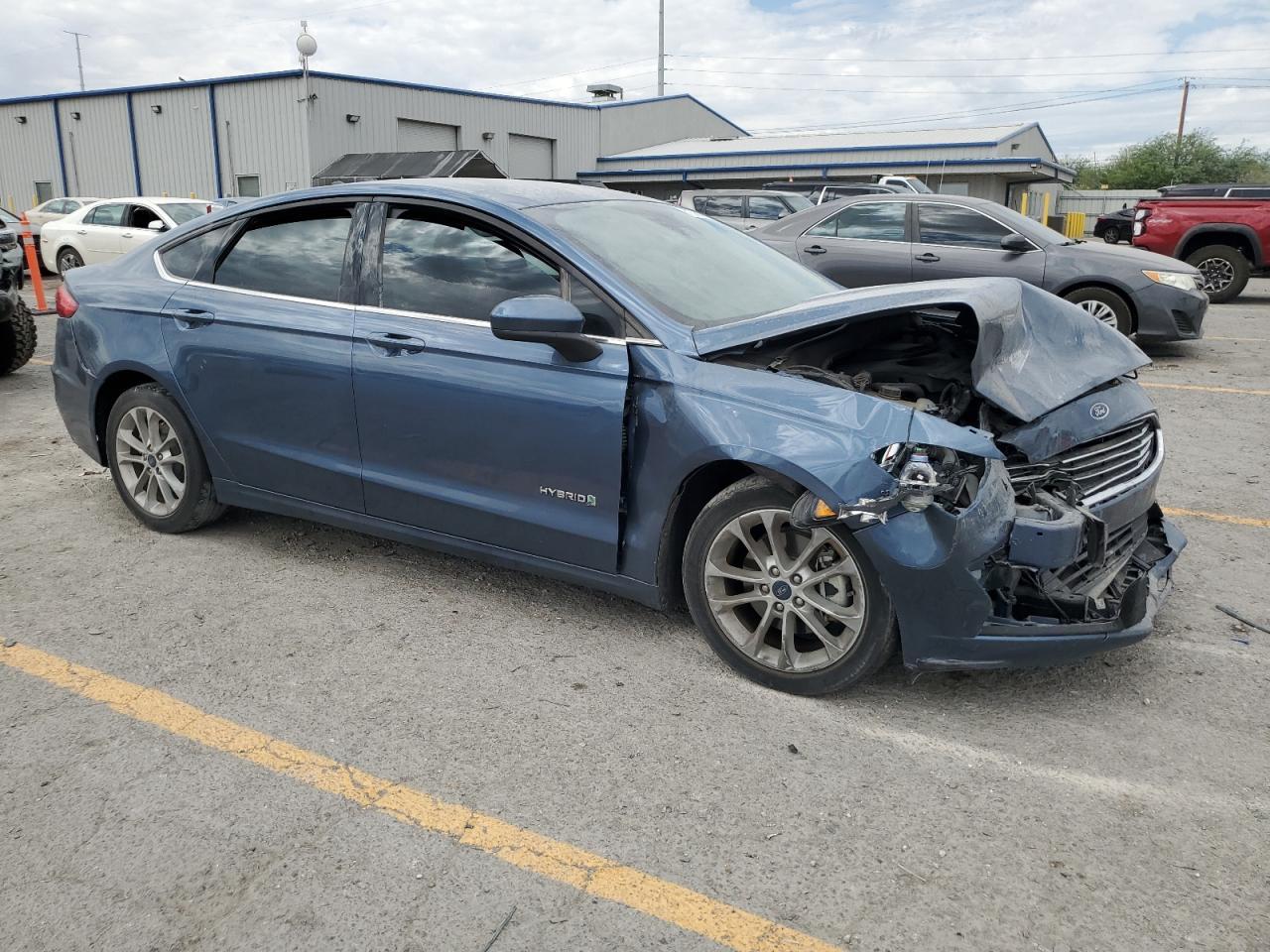 2019 Ford Fusion Se - Фото 4