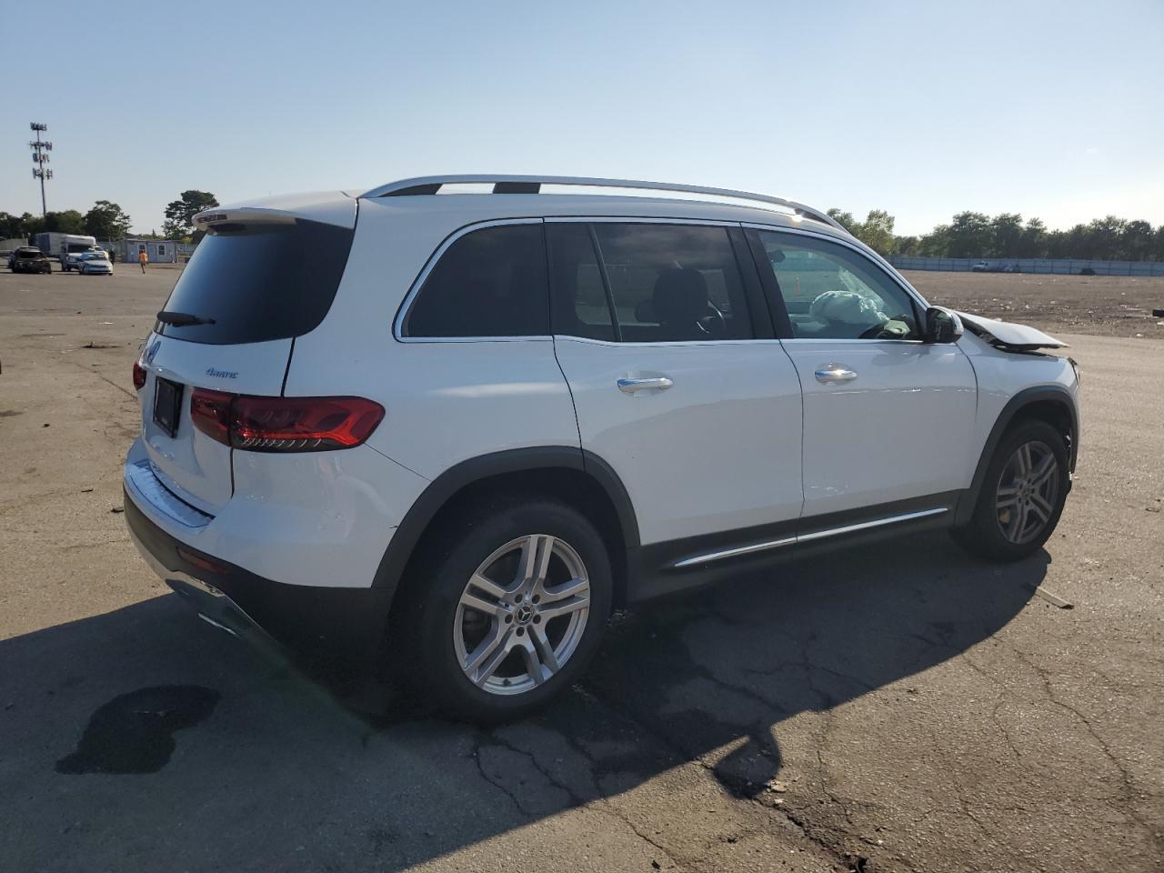 2020 Mercedes-Benz Glb 250 4Matic - Image 3