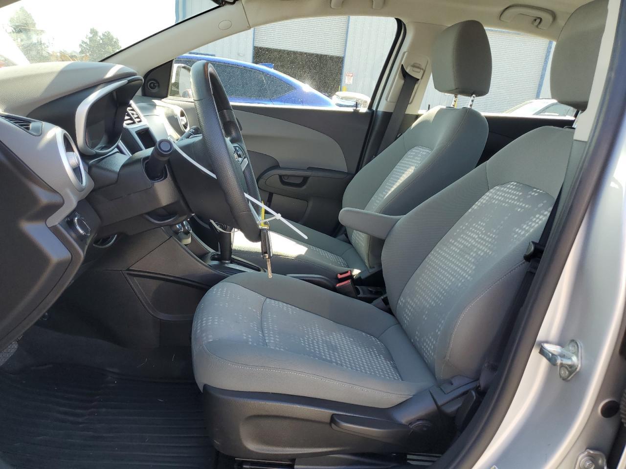 2017 Chevrolet Sonic Ls - Фото 7