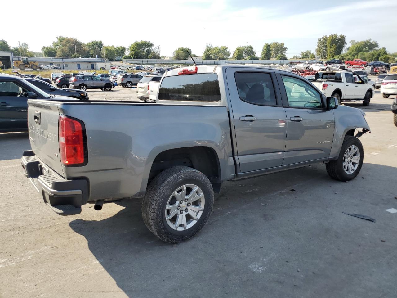 2021 Chevrolet Colorado Lt - Фото 3