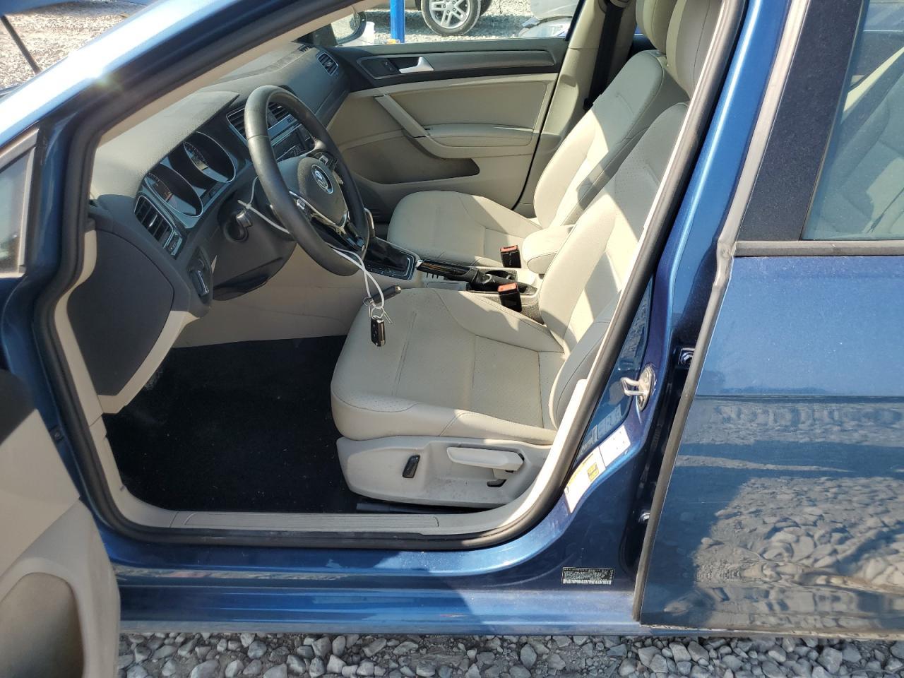 2021 Volkswagen Golf - Image 7