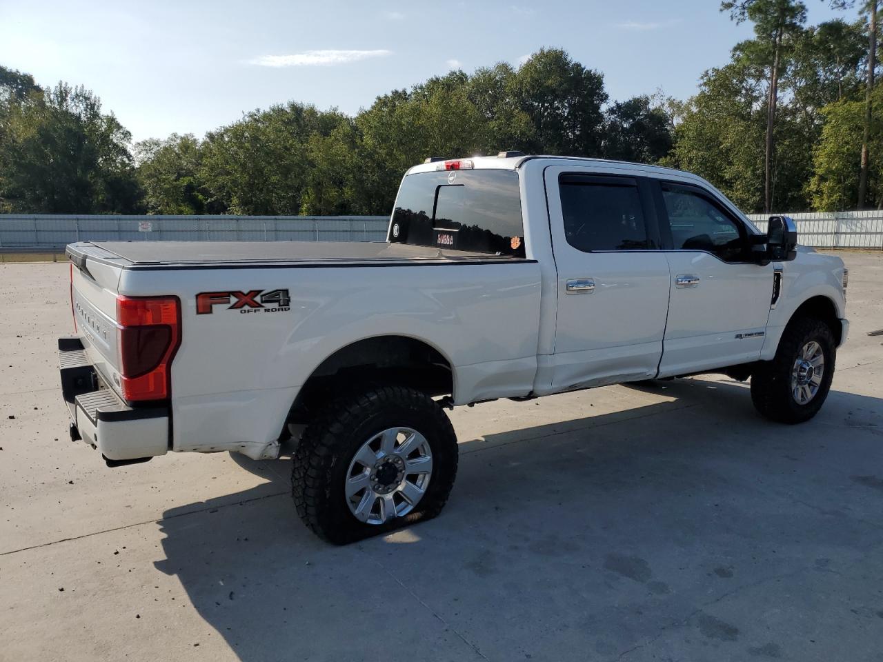 2021 Ford F250 Super Duty - Фото 3