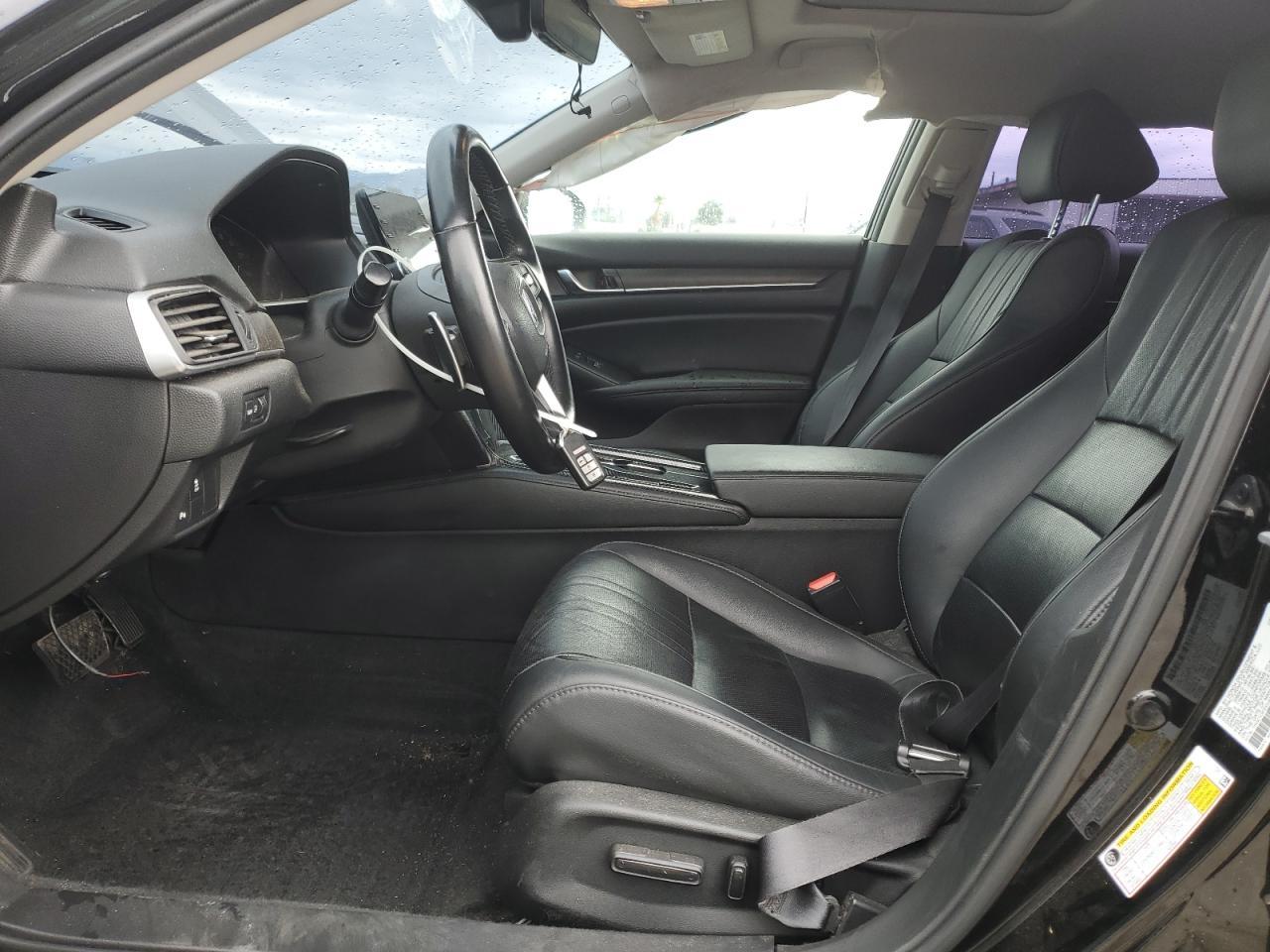 2022 Honda Accord Hybrid Exl - Image 7