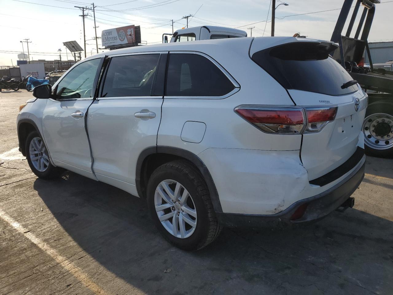 2015 Toyota Highlander Le - Фото 2