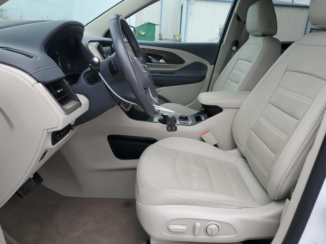 2022 GMC Terrain Denali - Фото 7