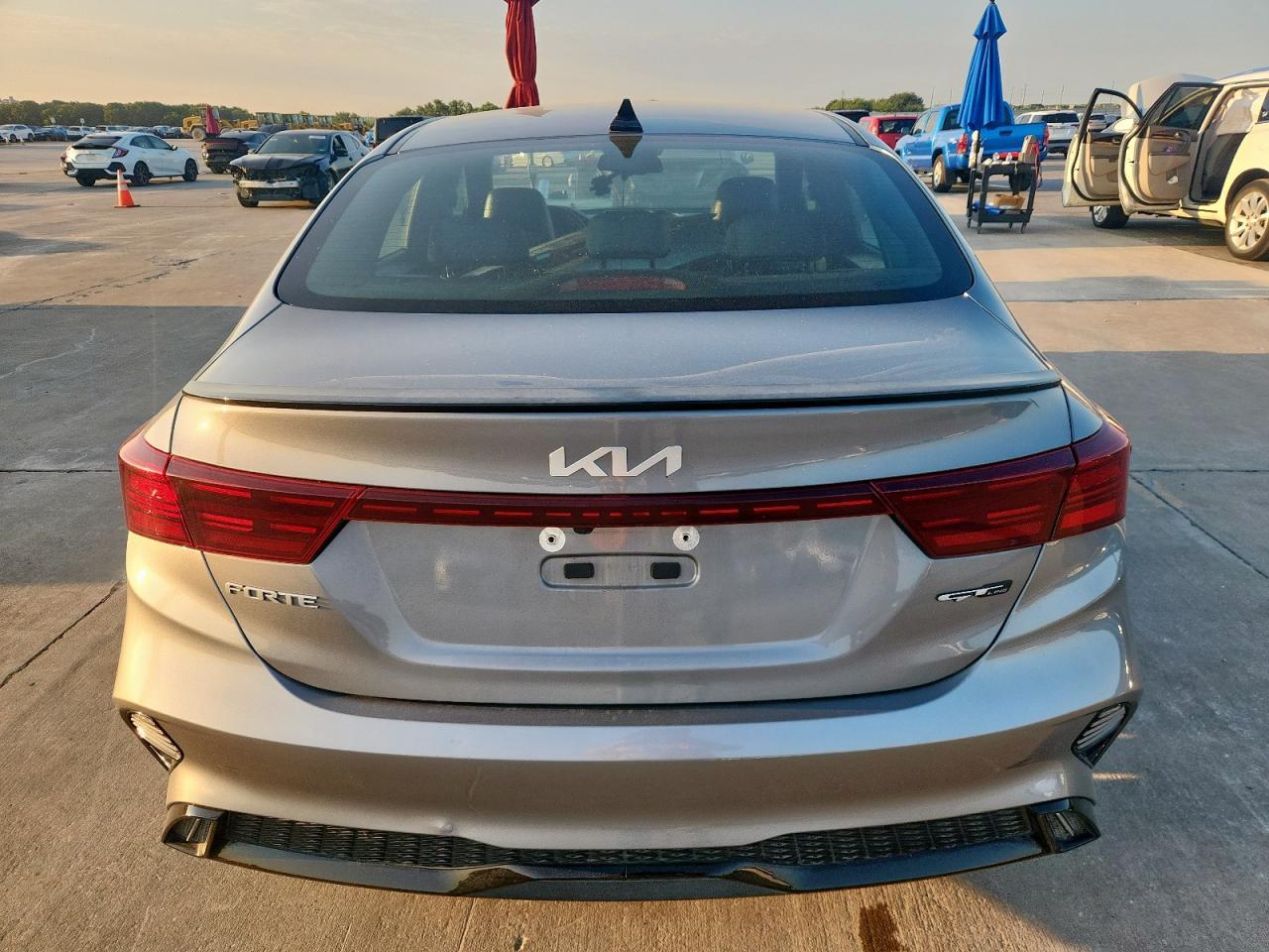 2022 Kia Forte Gt Line - Фото 6