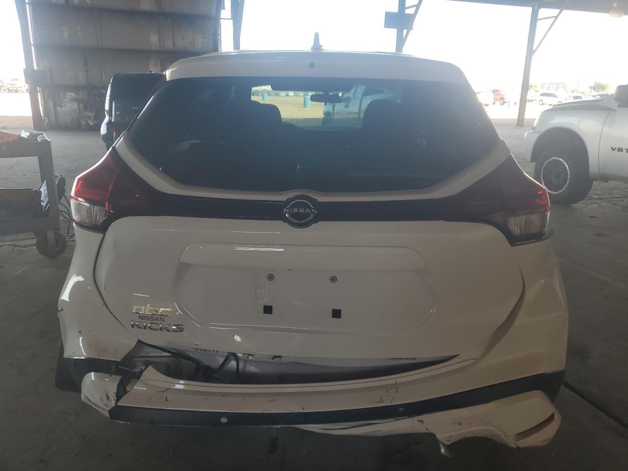 2025 Nissan Kicks Play S - Фото 6