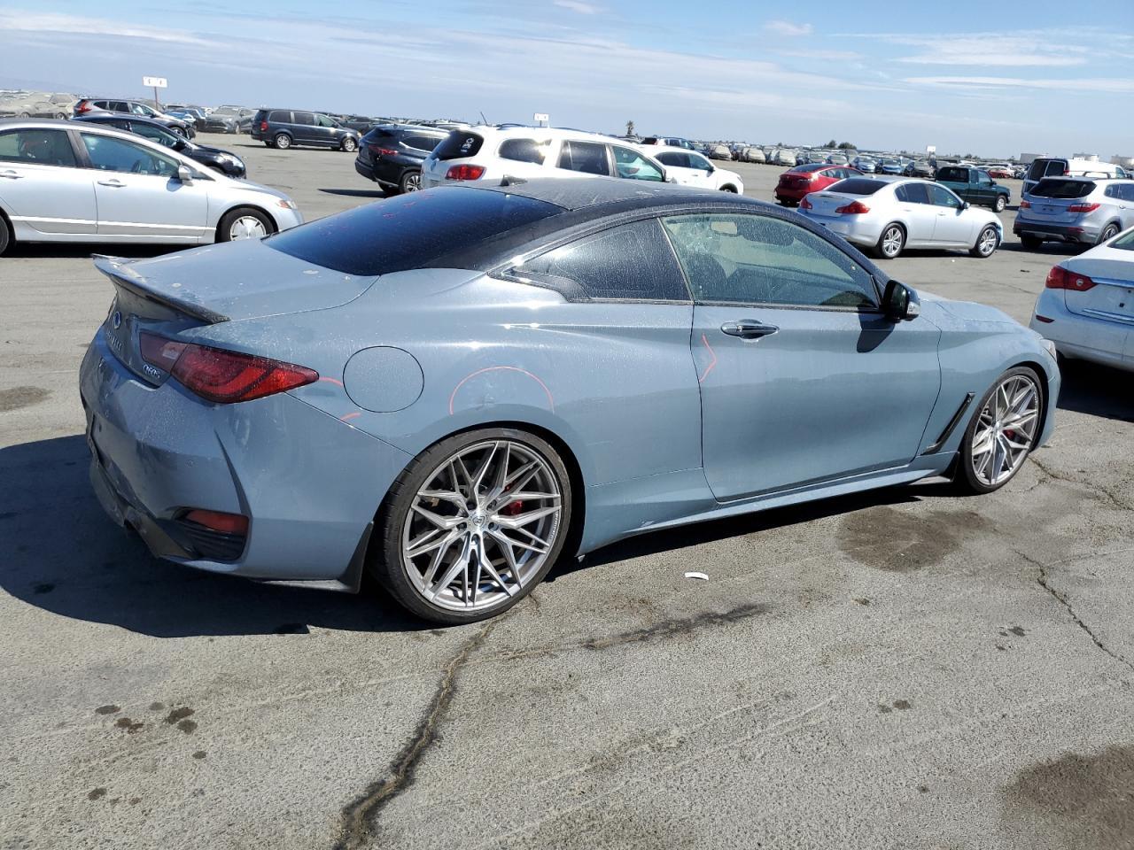 2022 Infiniti Q60 Red Sport 400 - Фото 3