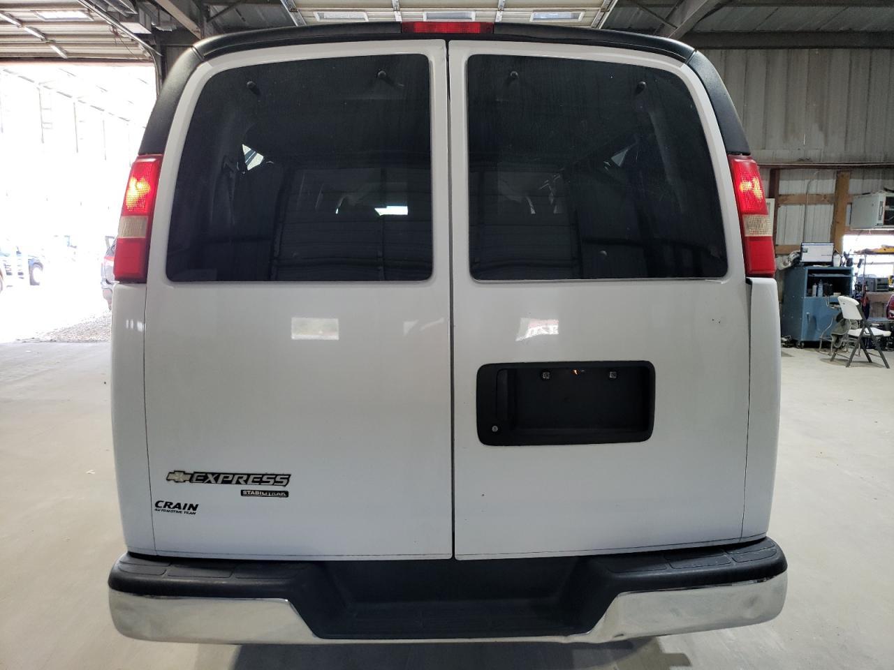 2012 Chevrolet Express G3500 Lt - Image 6