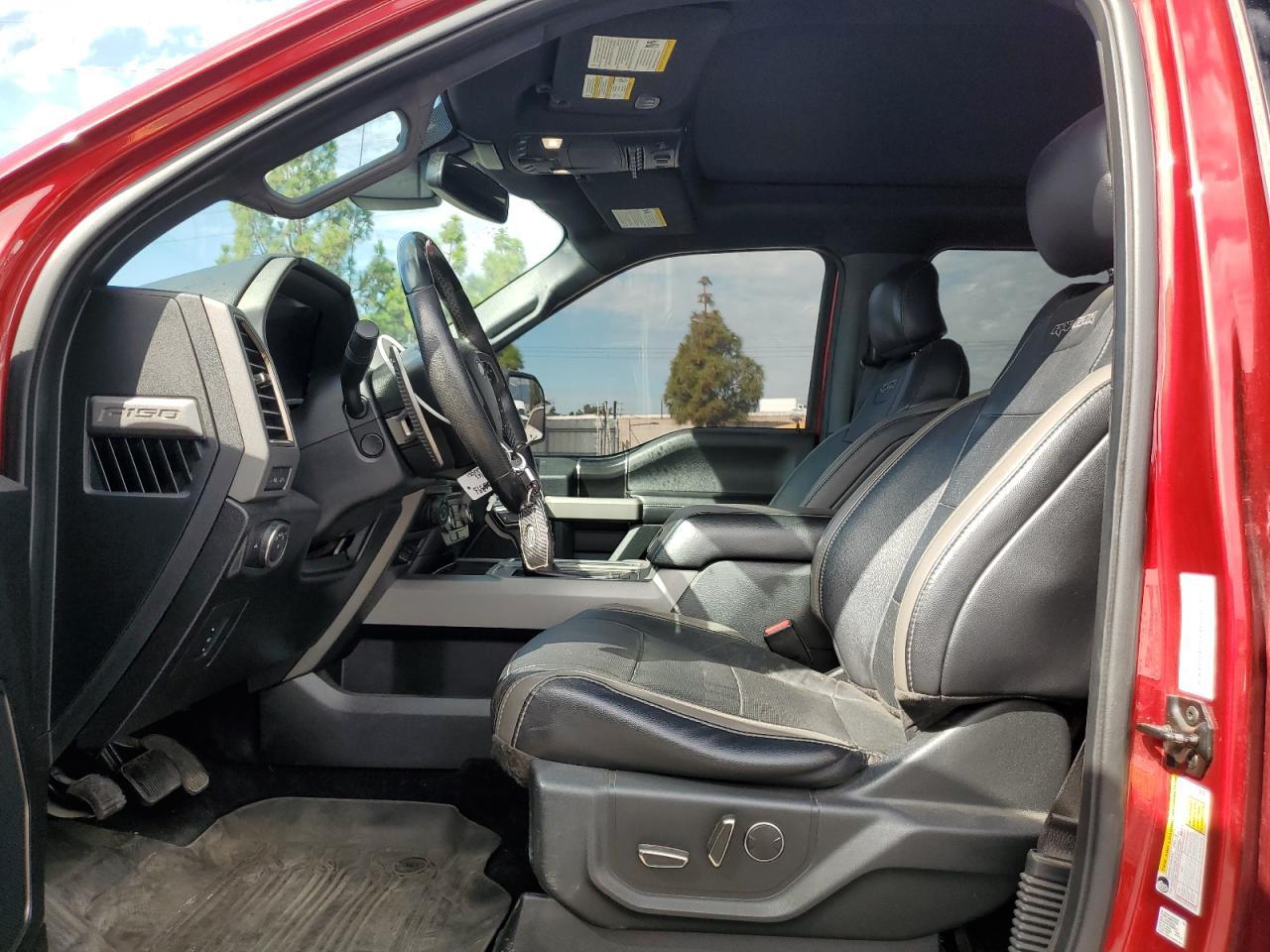 2017 Ford F150 Raptor - Фото 7