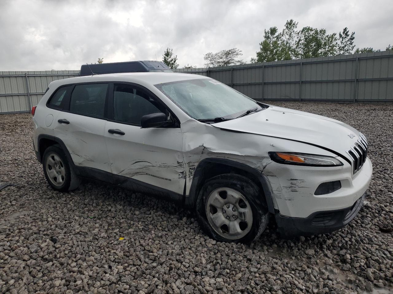2015 Jeep Cherokee Sport - Фото 4