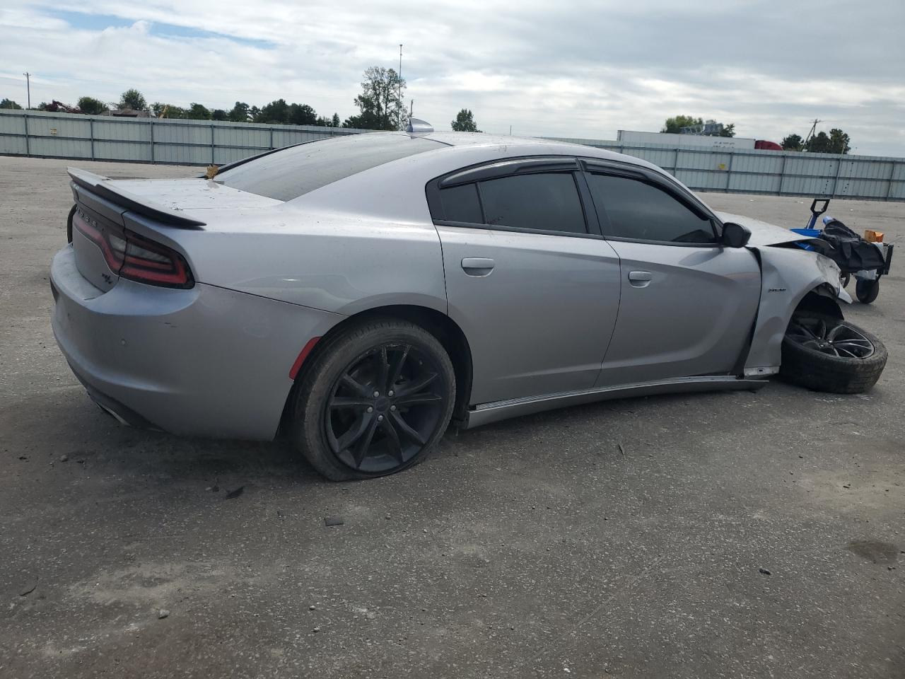 2015 Dodge Charger R/T - Image 3