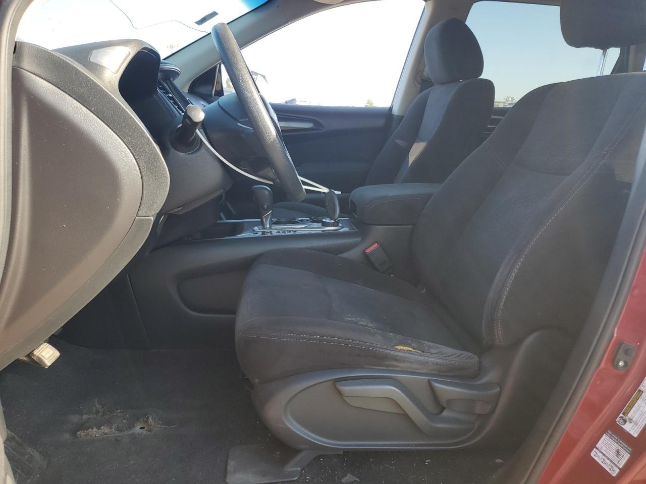 2015 Nissan Pathfinder S - Image 7