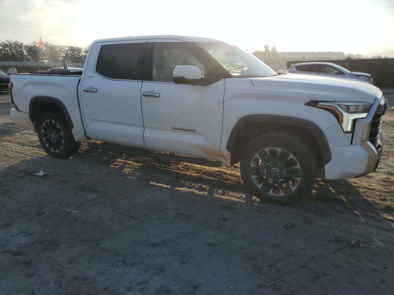 2024 Toyota Tundra Crewmax Limited - Фото 4