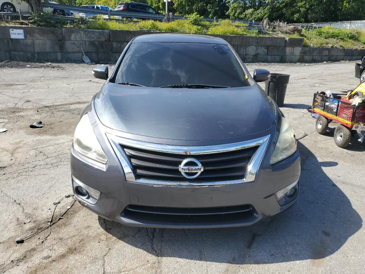 2013 Nissan Altima 2.5 - Image 5