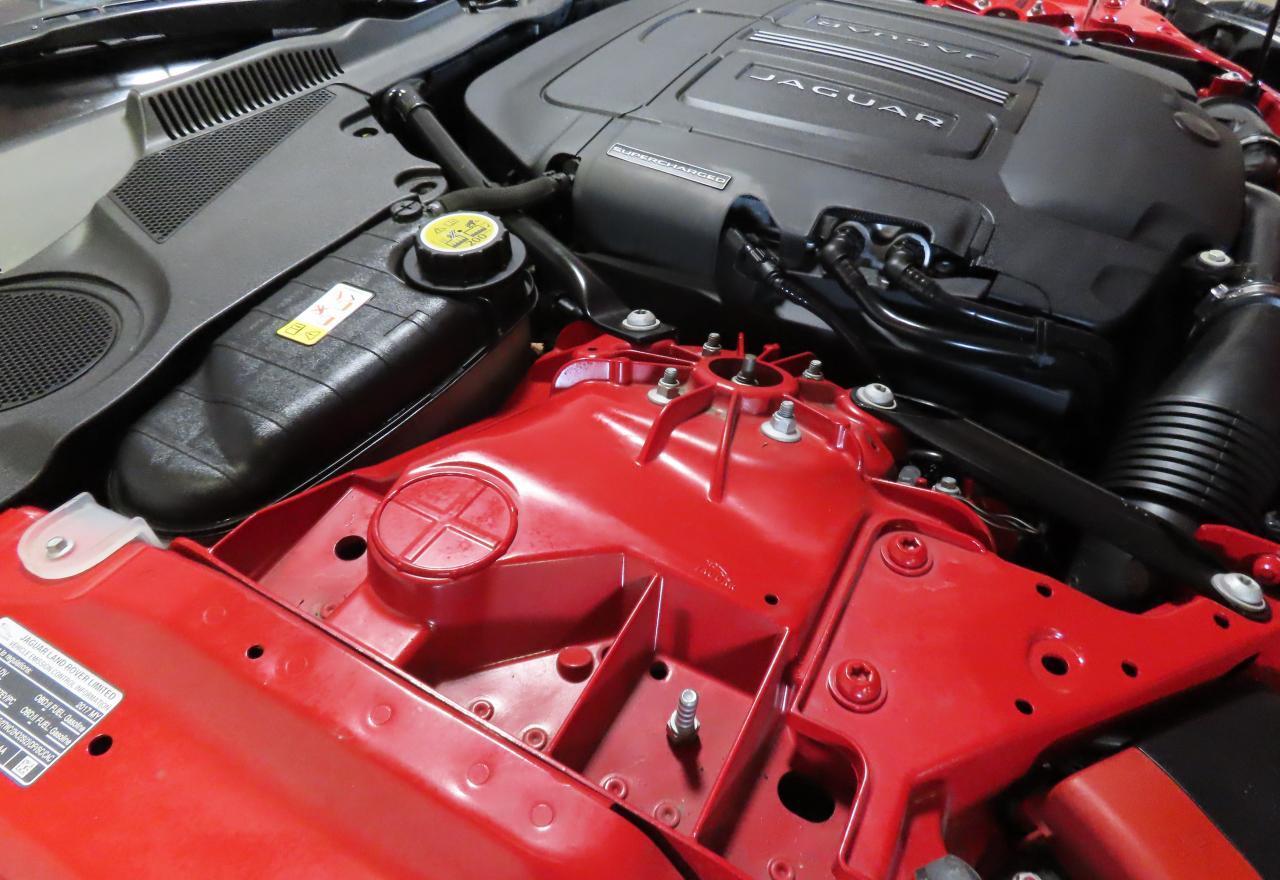 2017 Jaguar F-Type - Фото 7