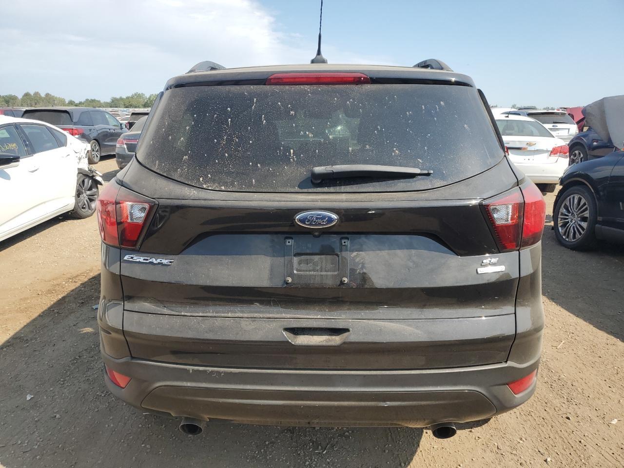 2019 Ford Escape Se - Фото 6