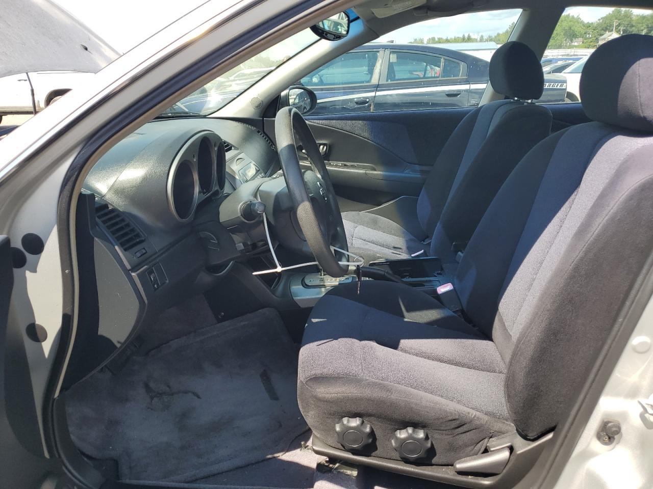 2004 Nissan Altima - Фото 7