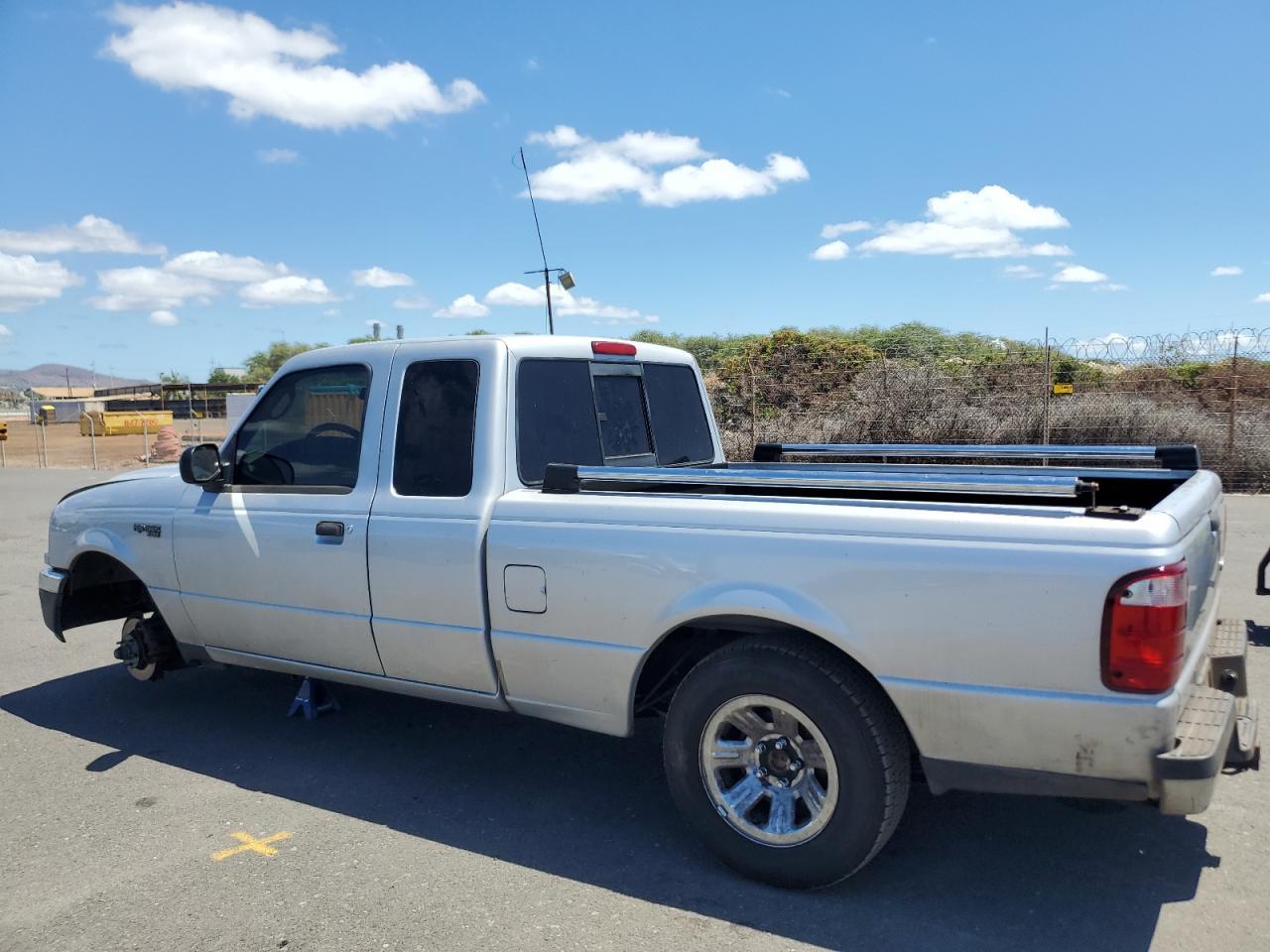 2004 Ford Ranger Super Cab - Image 2