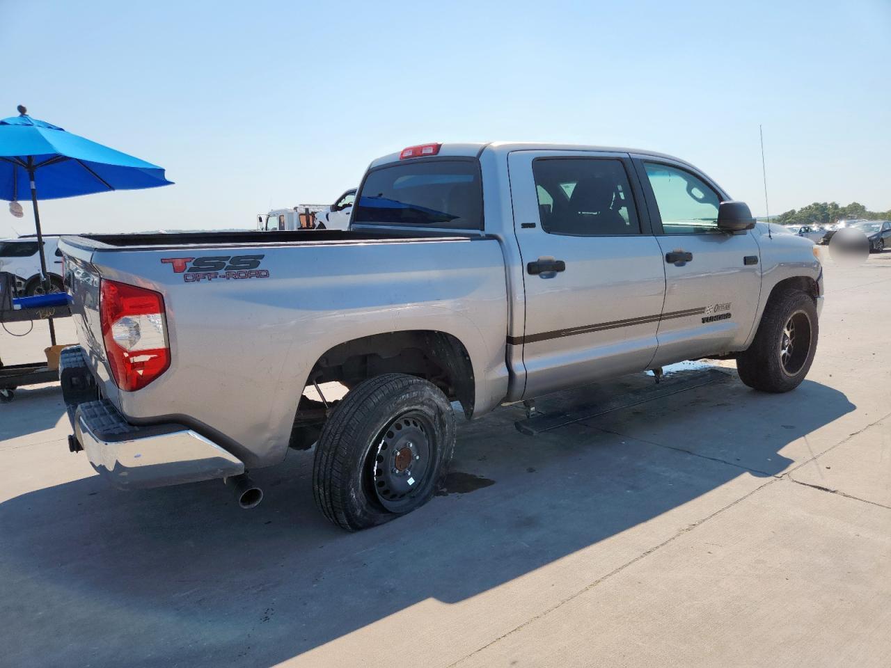 2017 Toyota Tundra Crewmax Sr5 - Фото 3