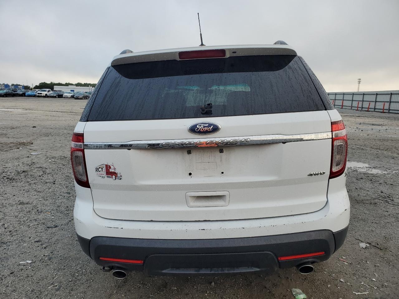 2013 Ford Explorer - Фото 6