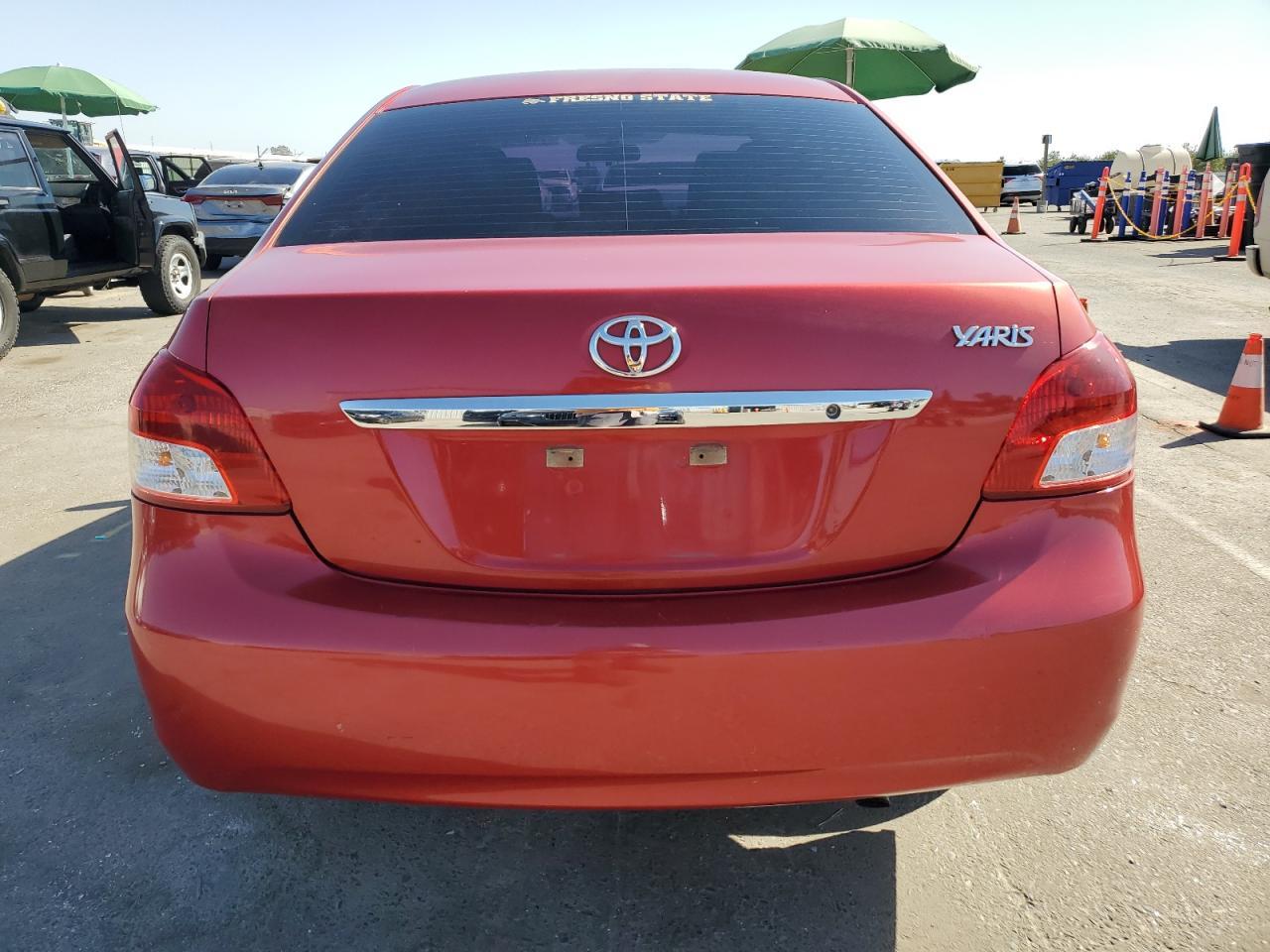 2012 Toyota Yaris - Фото 6