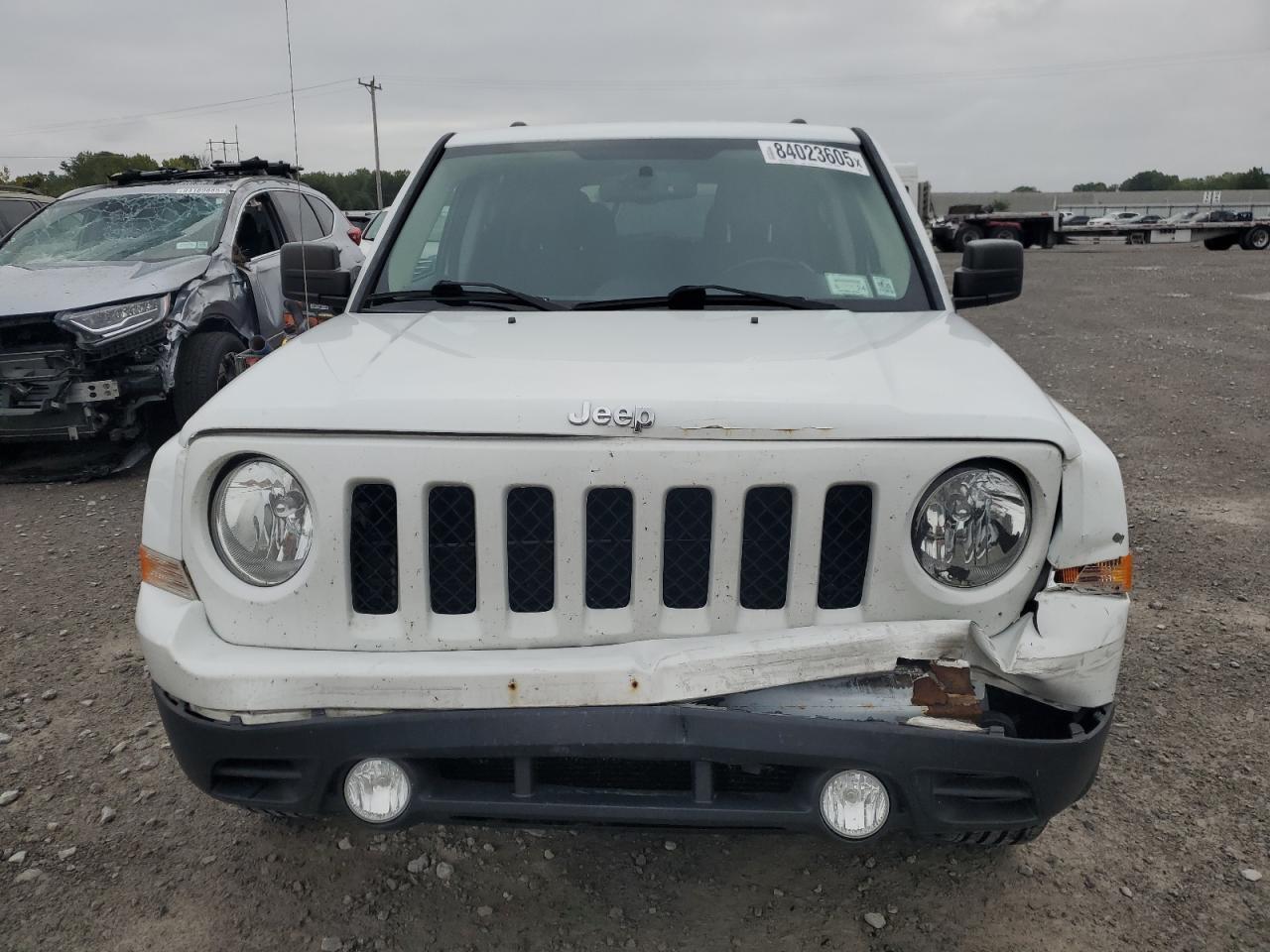 2016 Jeep Patriot Latitude - Image 5