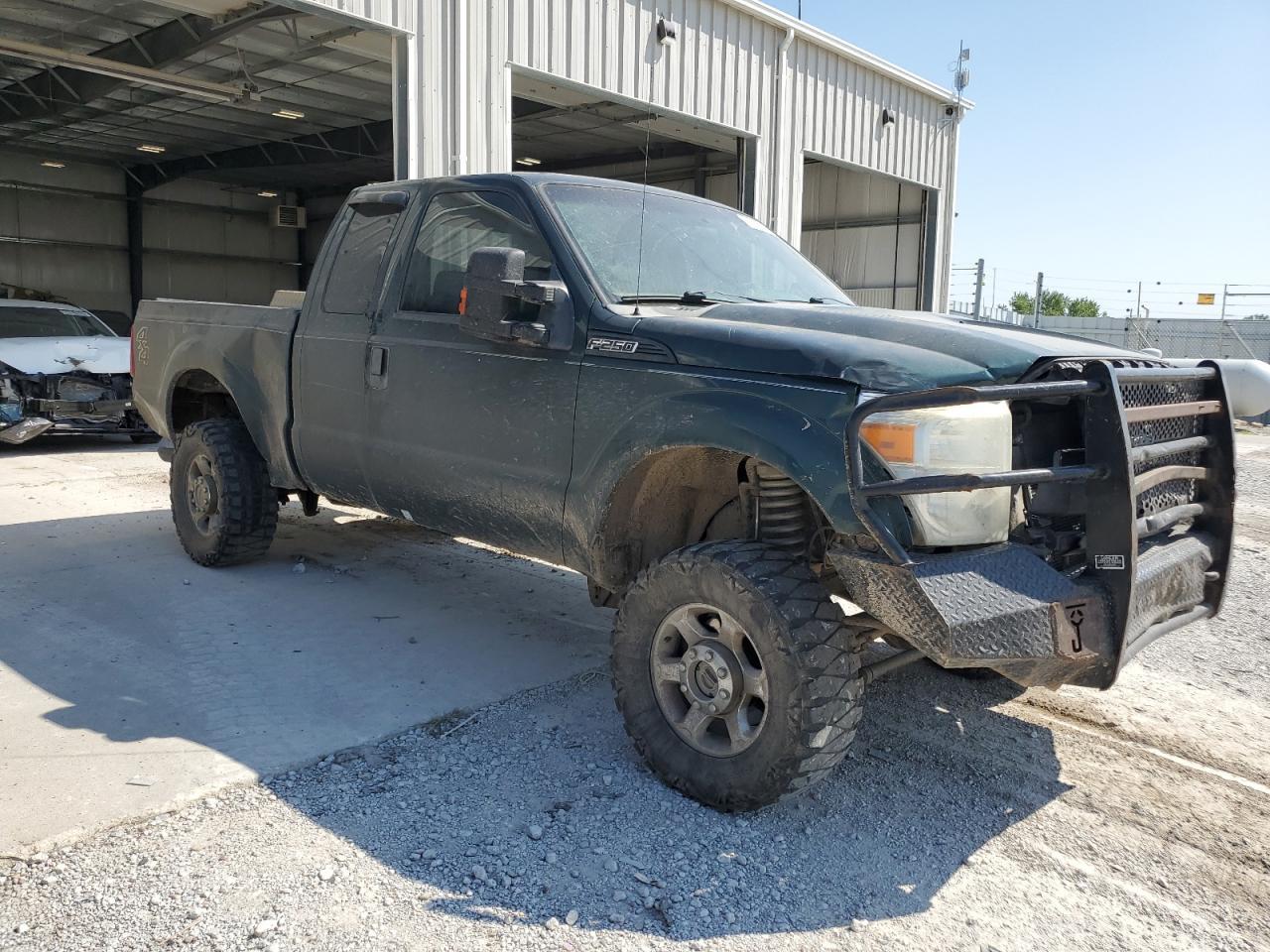 2011 Ford F250 Super Duty - Image 4