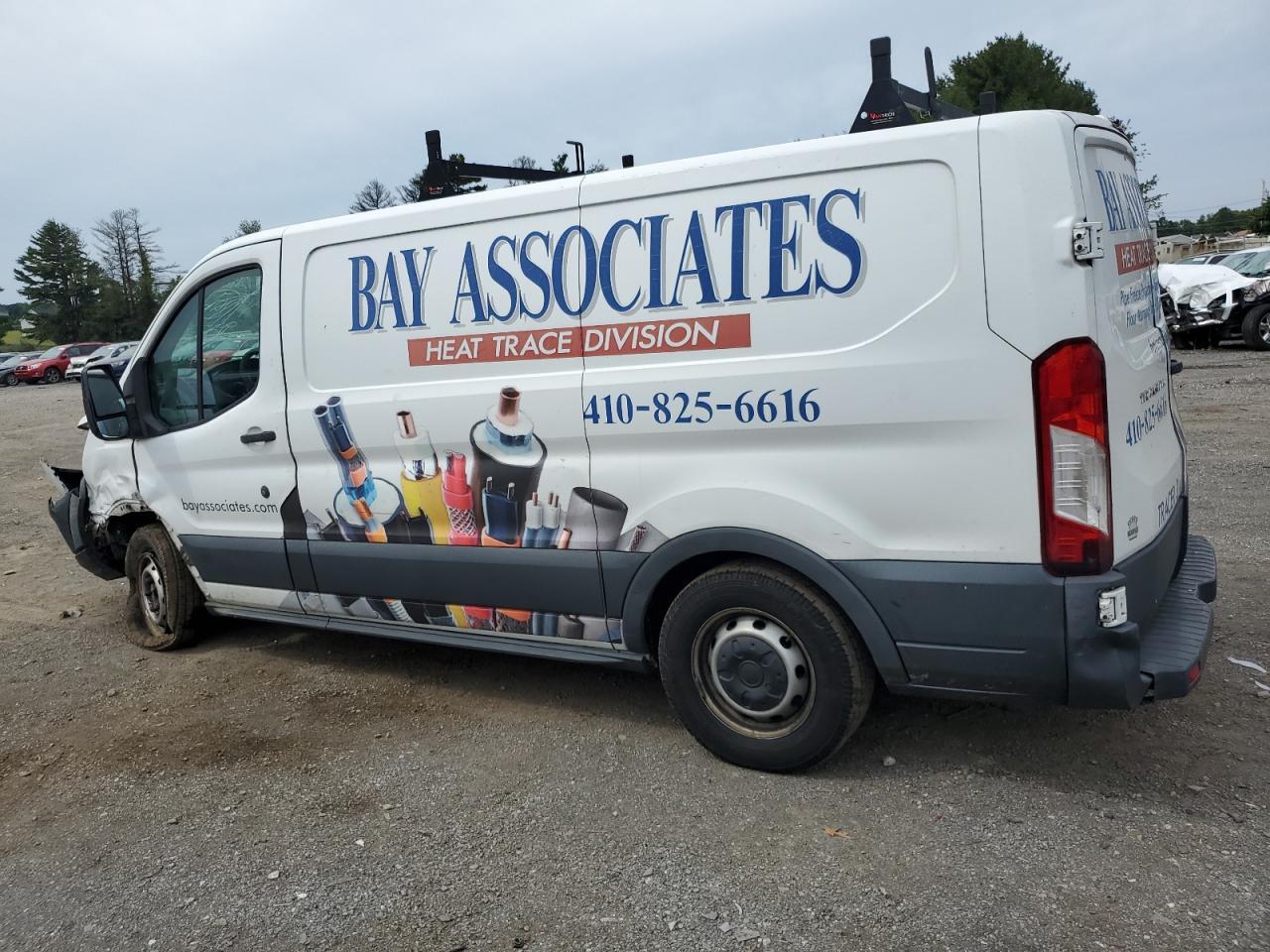 2015 Ford Transit T-150 - Фото 2