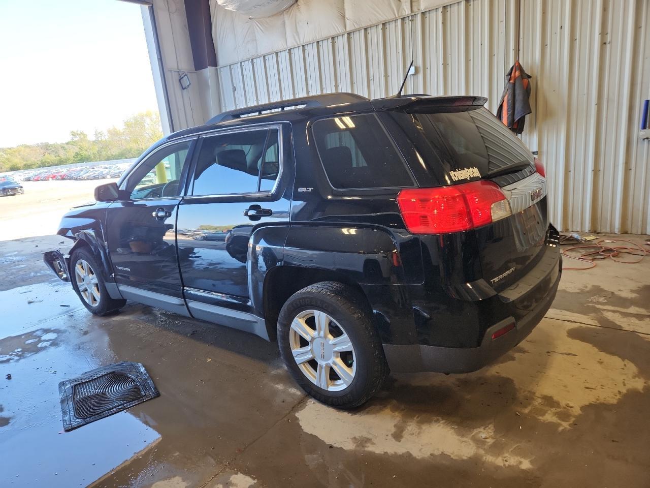 2014 GMC Terrain Slt - Image 2