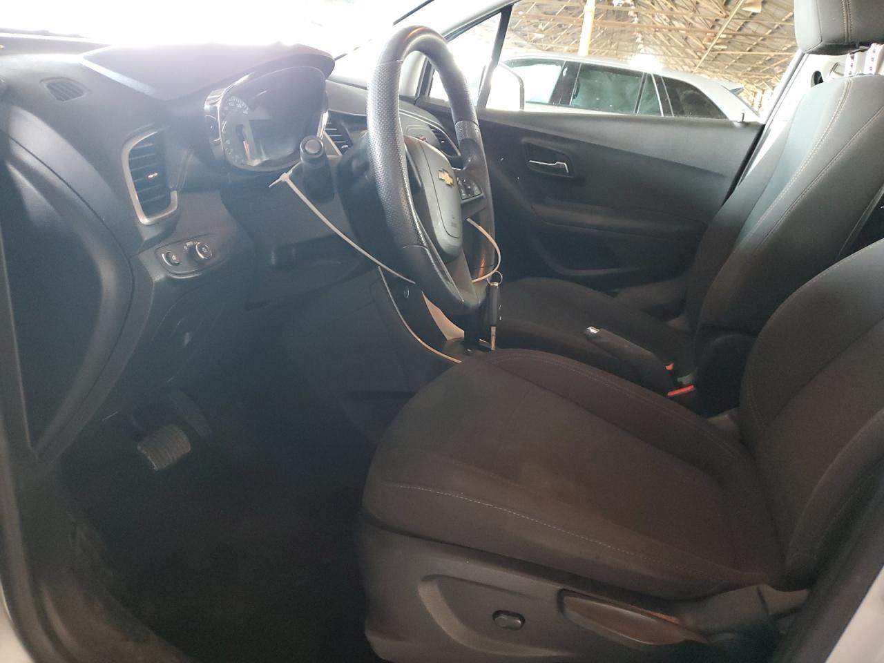 2018 Chevrolet Trax Ls - Image 7