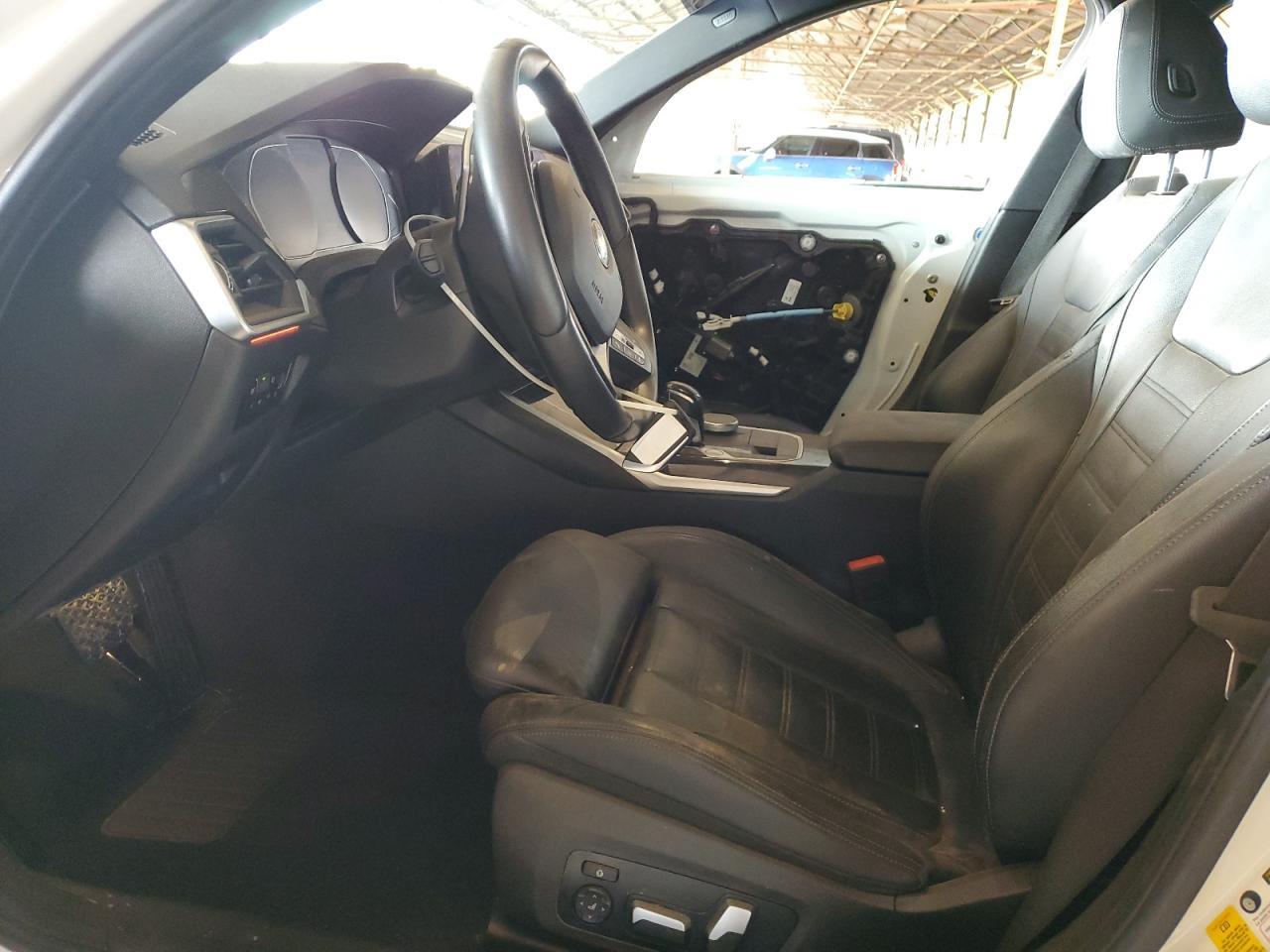 2021 BMW 330I - Image 7