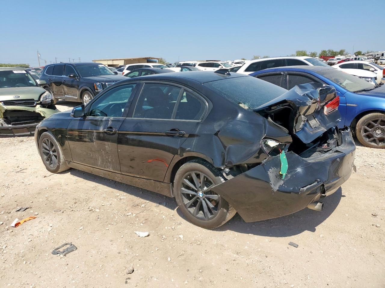 2016 BMW 320 I - Image 2