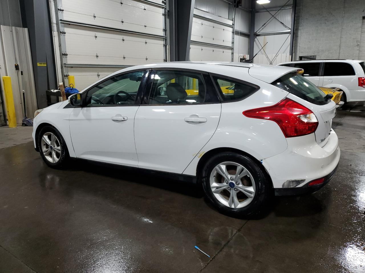 2014 Ford Focus Se - Image 2
