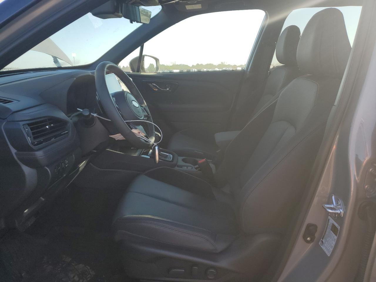 2025 Subaru Forester Touring - Image 7