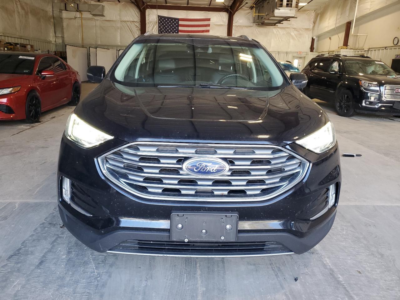 2019 Ford Edge Sel - Фото 5
