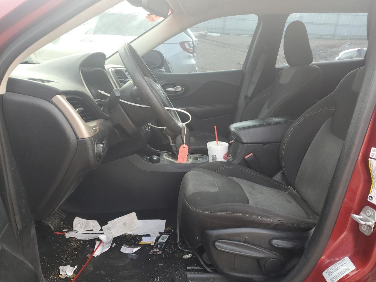 2015 Jeep Cherokee Sport - Image 7