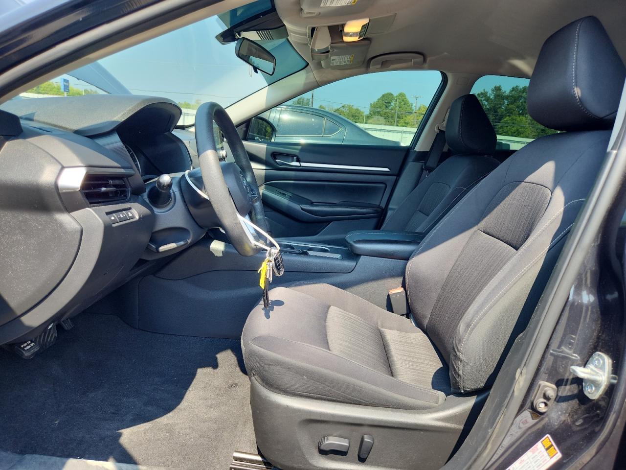 2022 Nissan Altima Sv - Image 7