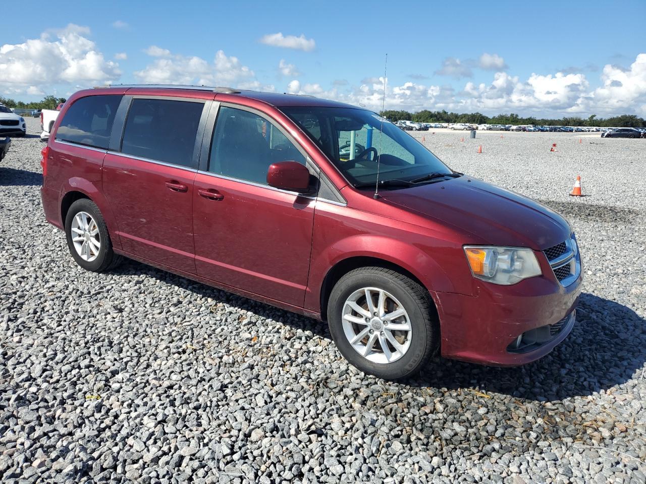 2020 Dodge Grand Caravan Sxt - Фото 4