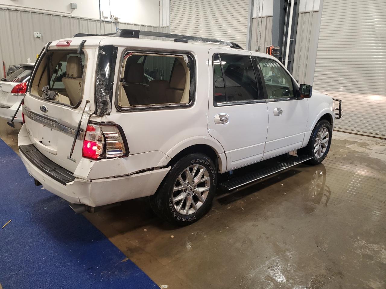 2015 Ford Expedition Limited - Image 3