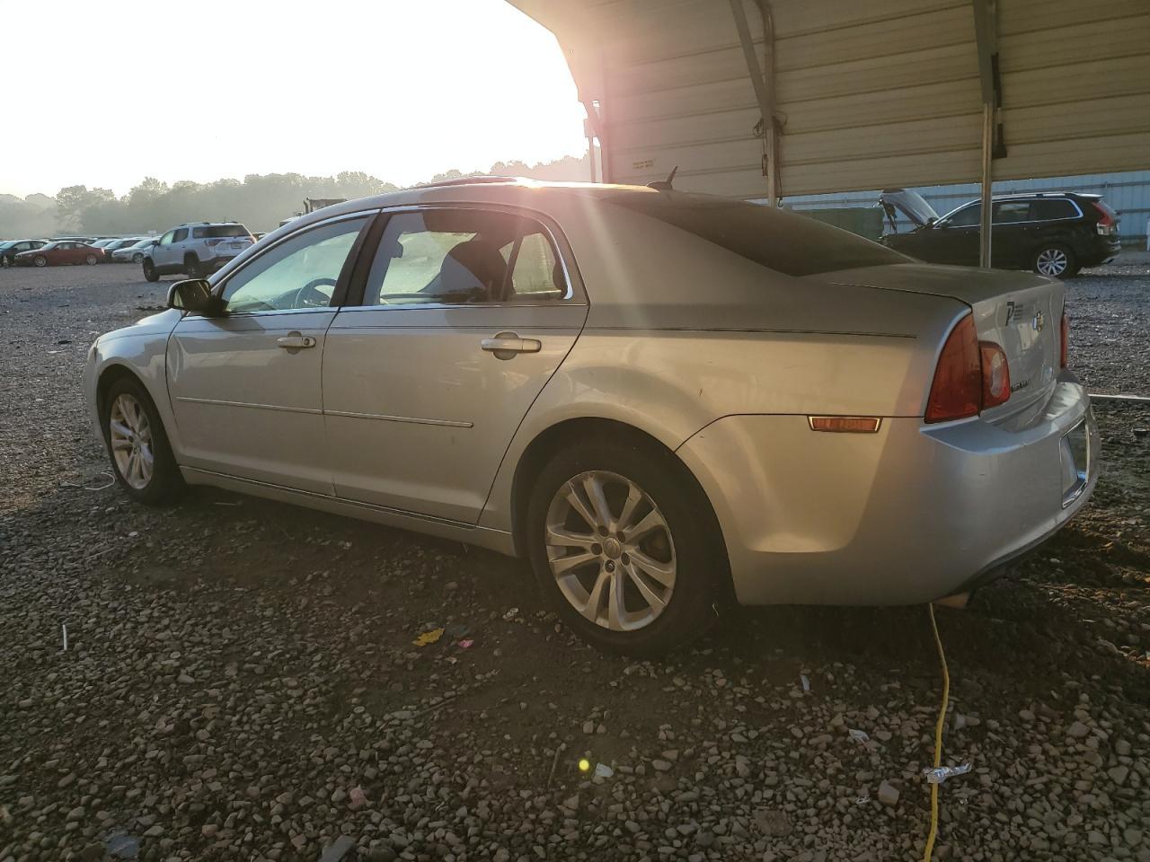 2010 Chevrolet Malibu 2Lt - Фото 2