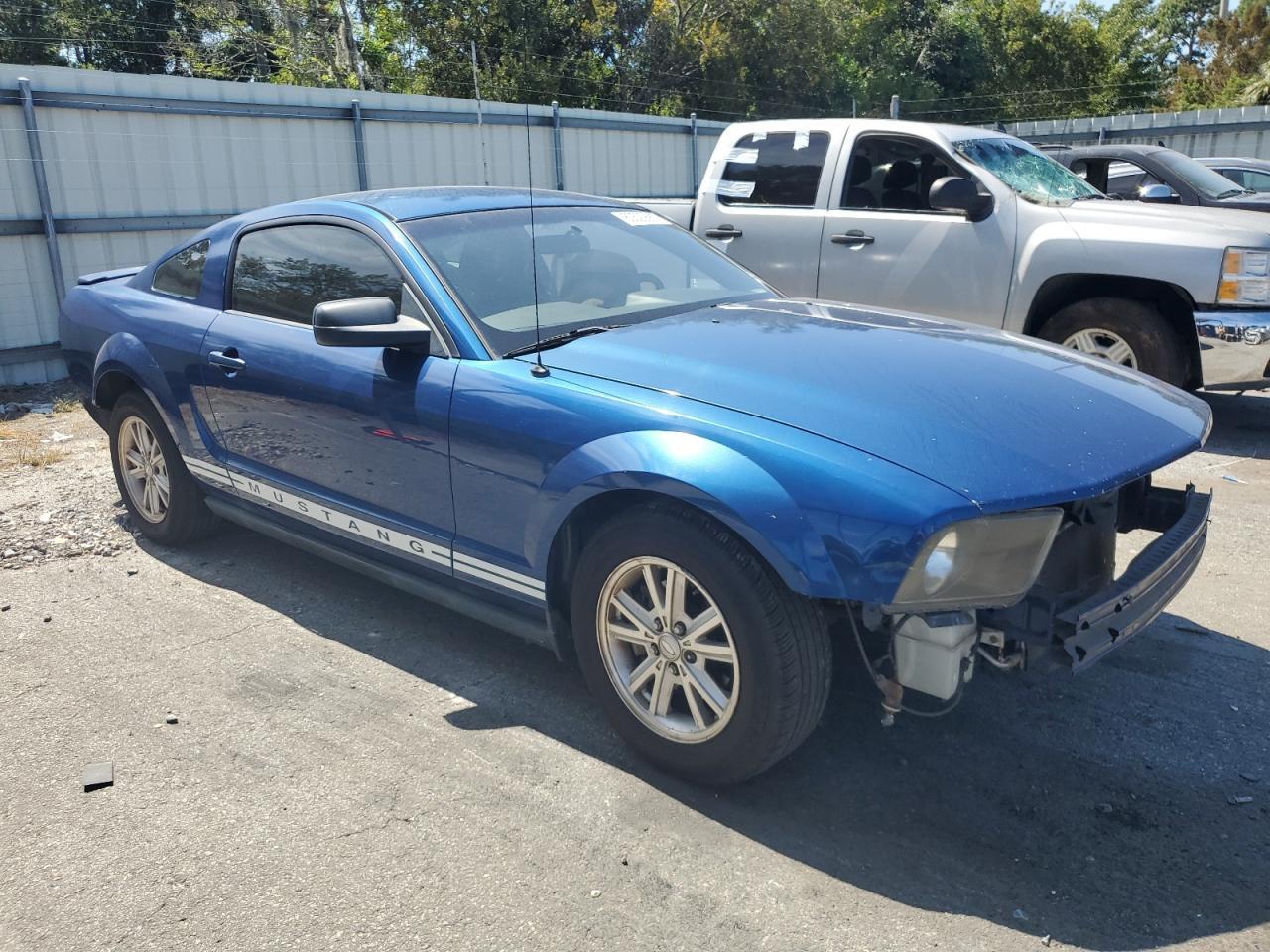 2008 Ford Mustang - Фото 4