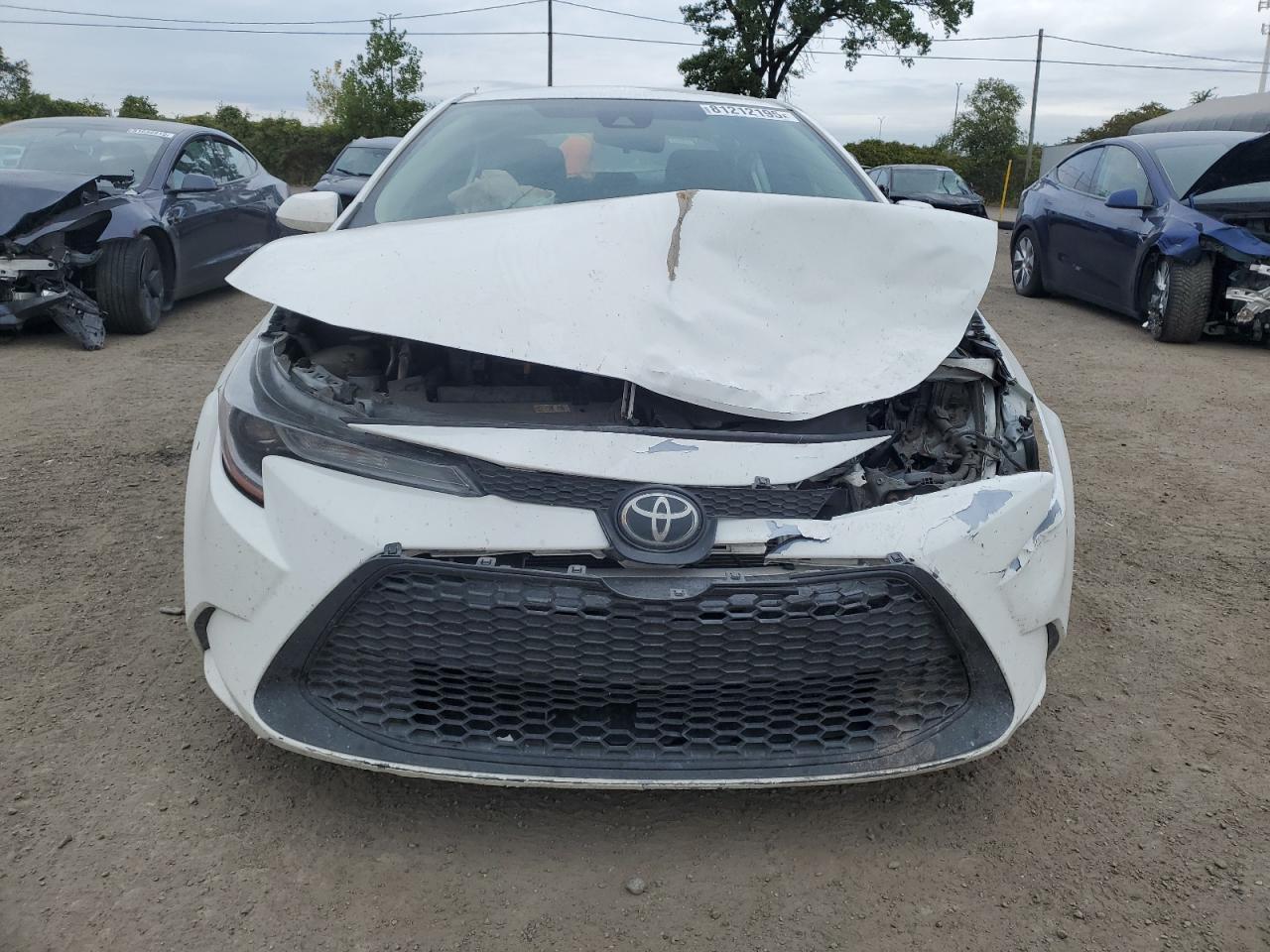 2020 Toyota Corolla Le - Image 5